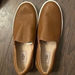 UGG Women's Brown Leather Slip-On Flats